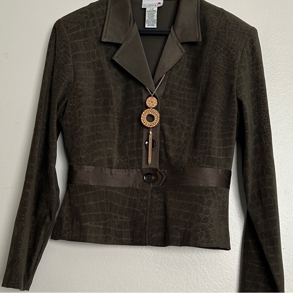 Elegant Crocodile Pattern Jacket